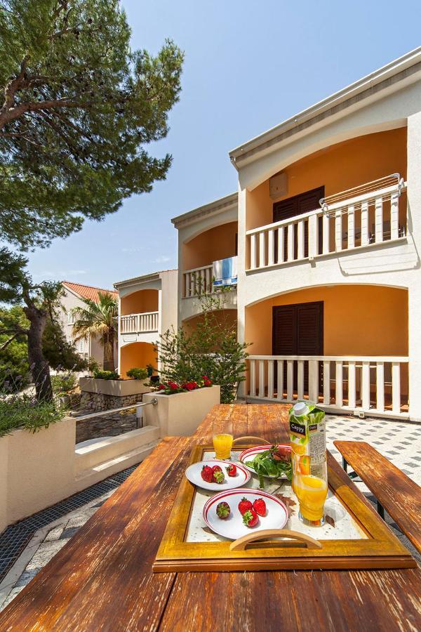 Beach Apartments Lavica Podstrana Ngoại thất bức ảnh
