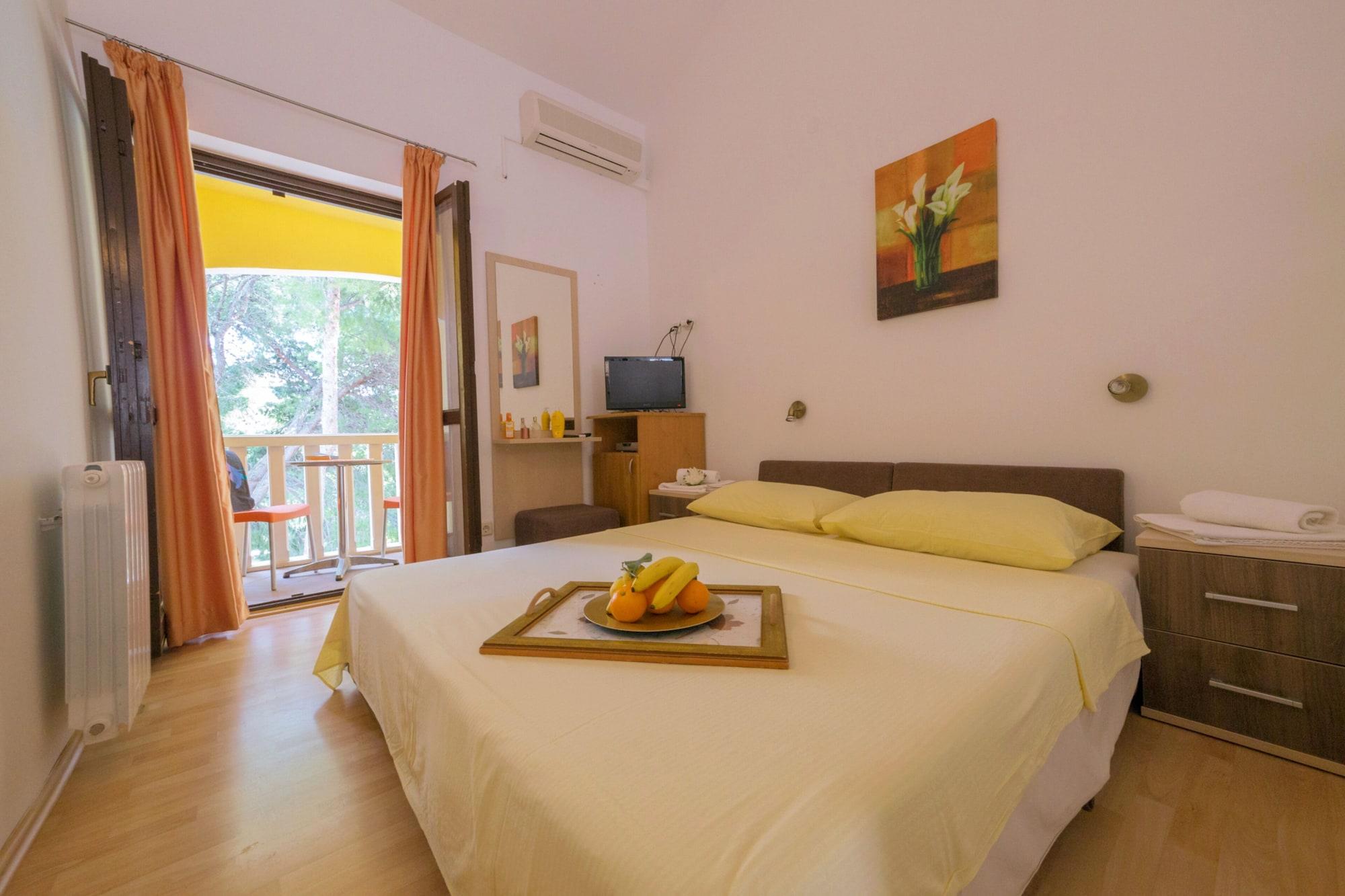 Beach Apartments Lavica Podstrana Ngoại thất bức ảnh