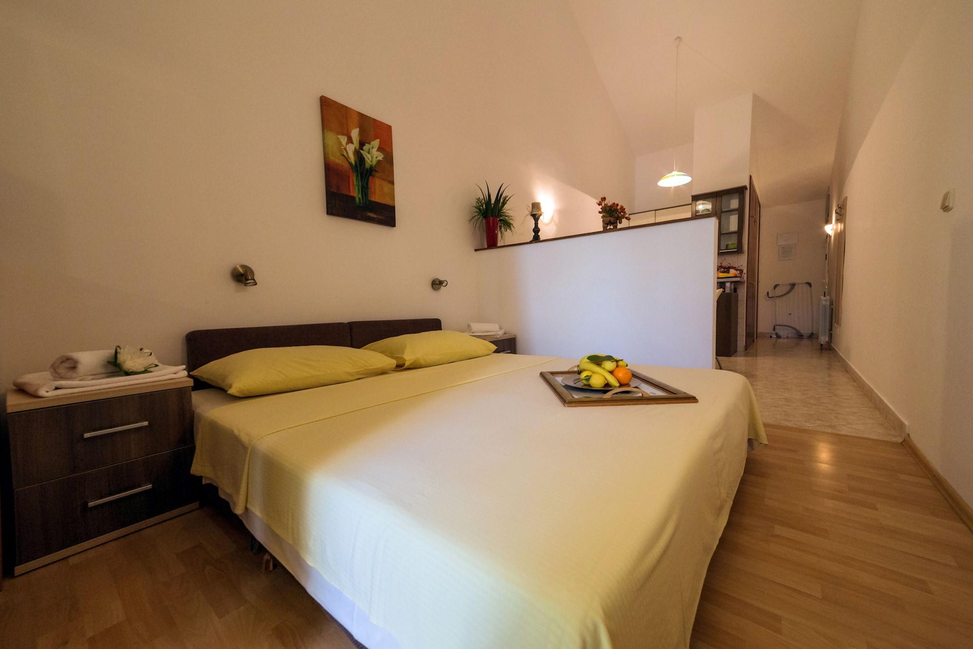 Beach Apartments Lavica Podstrana Ngoại thất bức ảnh